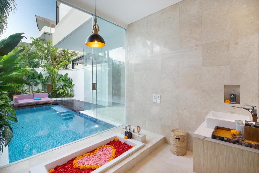 Elegant 2BR Villa with Private Pool  in Legian