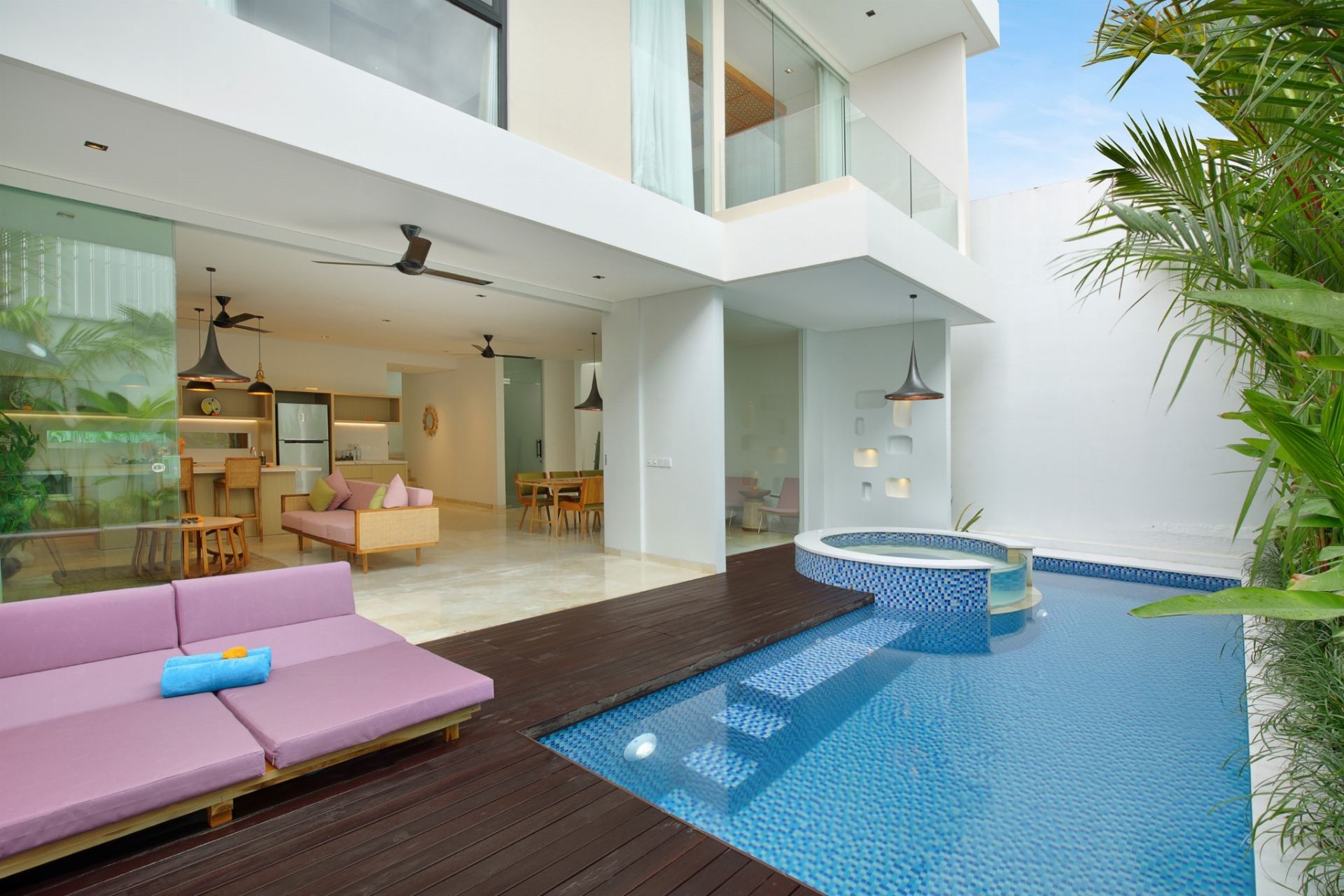 Elegant 3BR Villa with Private Pool with Jacuzzi in Legian