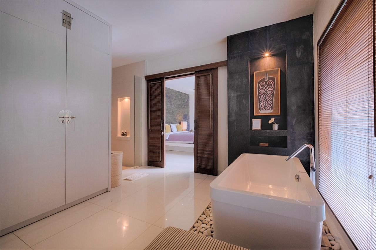 Tropical Villa with Private Pool in Canggu