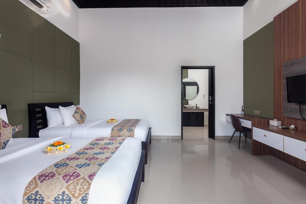 Family Villa Seminyak near Batu Belig Beach