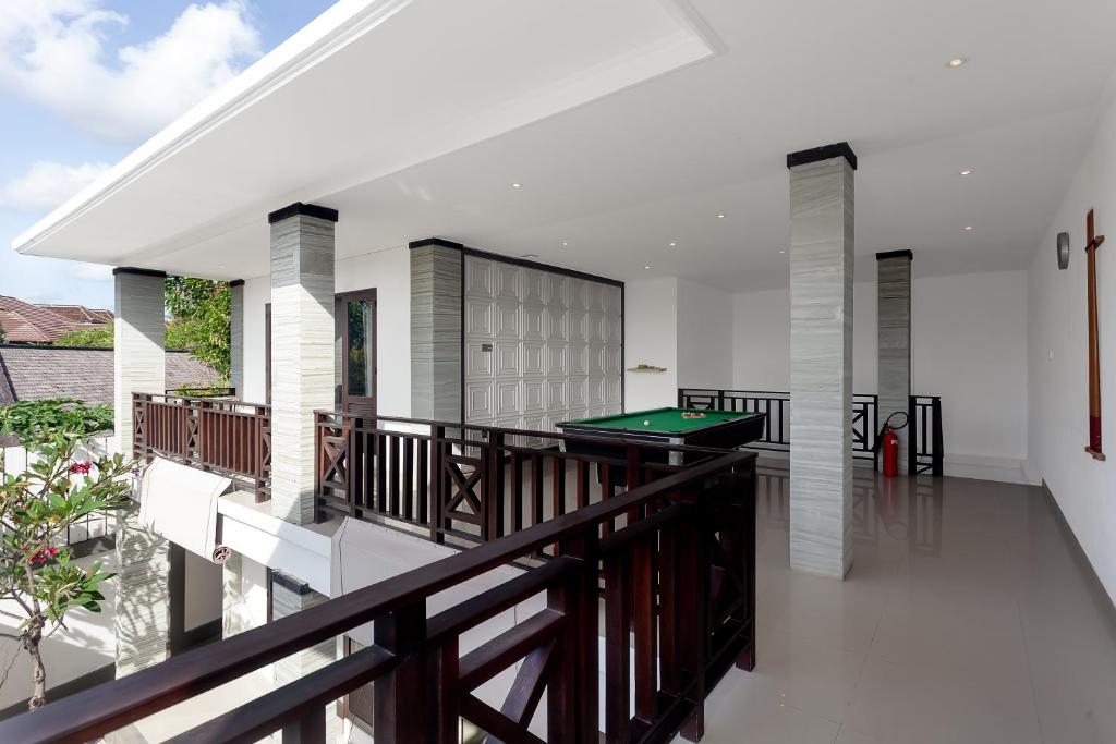 Family Villa Seminyak near Batu Belig Beach