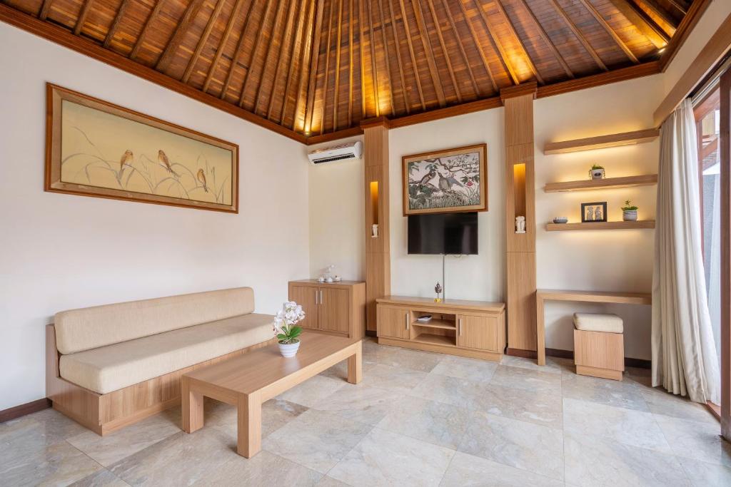 Peaceful 1 Bedroom Private Villas in Sanur