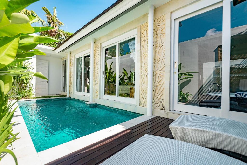 Charming Seminyak Villa with a Relaxing Pool Retreat