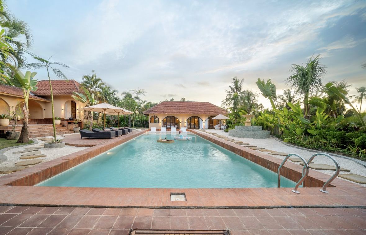 Cabana Family Retreat with Private Pool