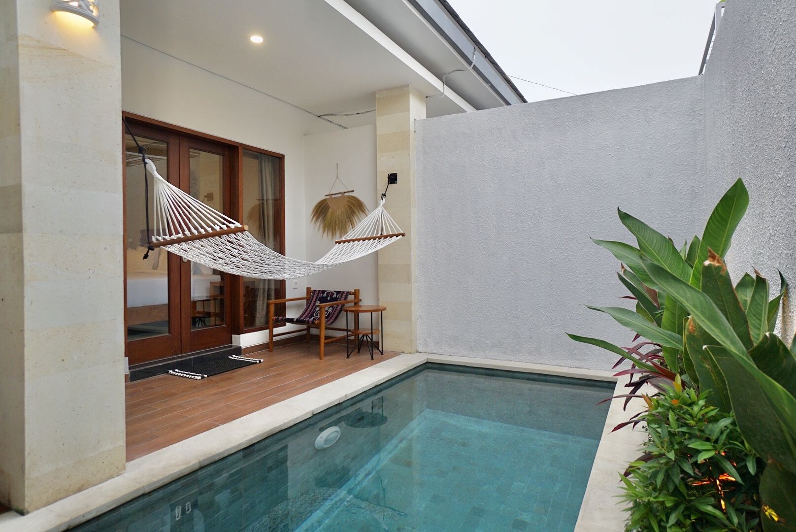 Cozy 1BR Private Pool Villa for a Canggu Escape